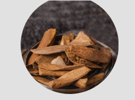 agarwood oil